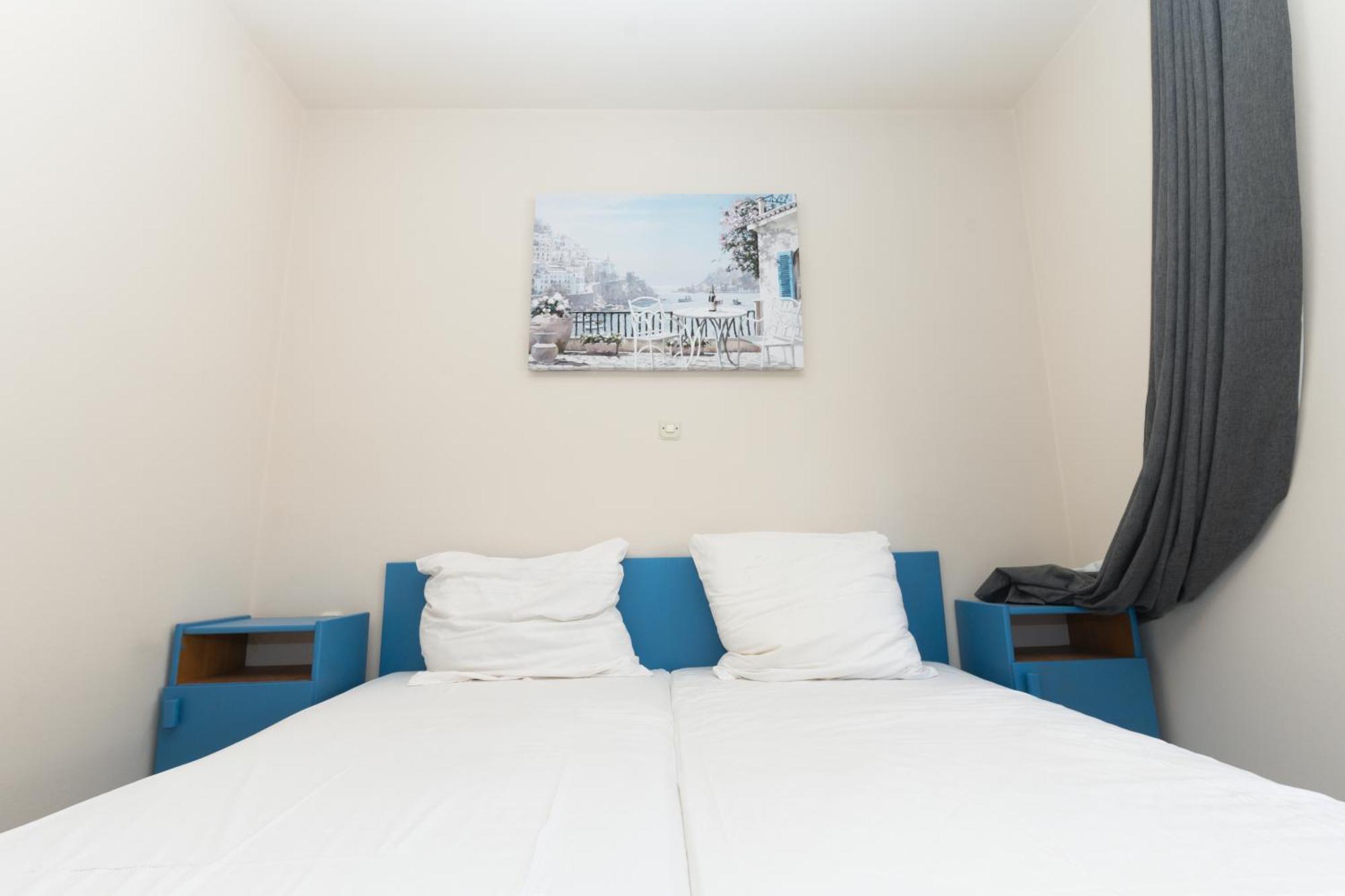 Villa Barbara Oasis Central Suite With Terrace نوفاليا المظهر الخارجي الصورة