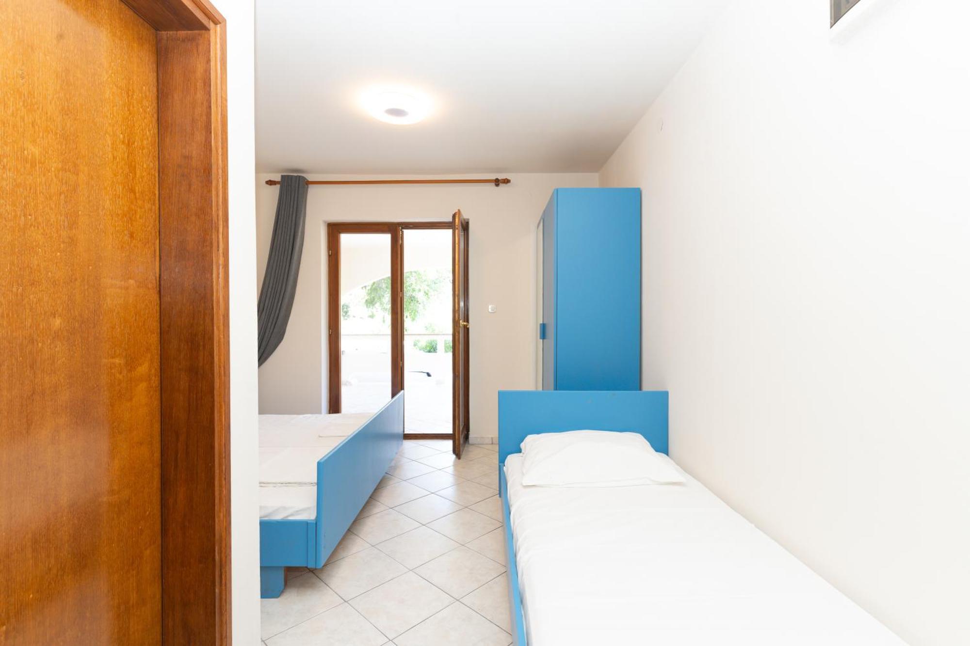 Villa Barbara Oasis Central Suite With Terrace نوفاليا المظهر الخارجي الصورة